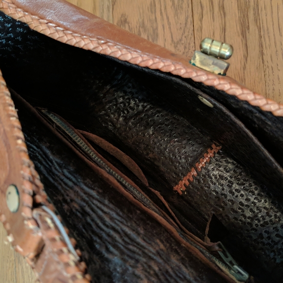 Vintage Tooled Leather Purse and Wallet - Picture 11 of 16